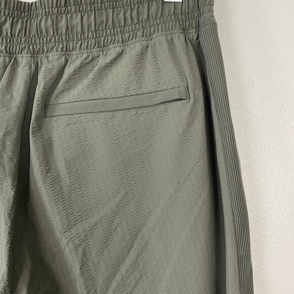 Athleta Textured Brooklyn Jogger Mountain Olive Pull-On Elastic Waist Size 6 - Picture 9 of 12